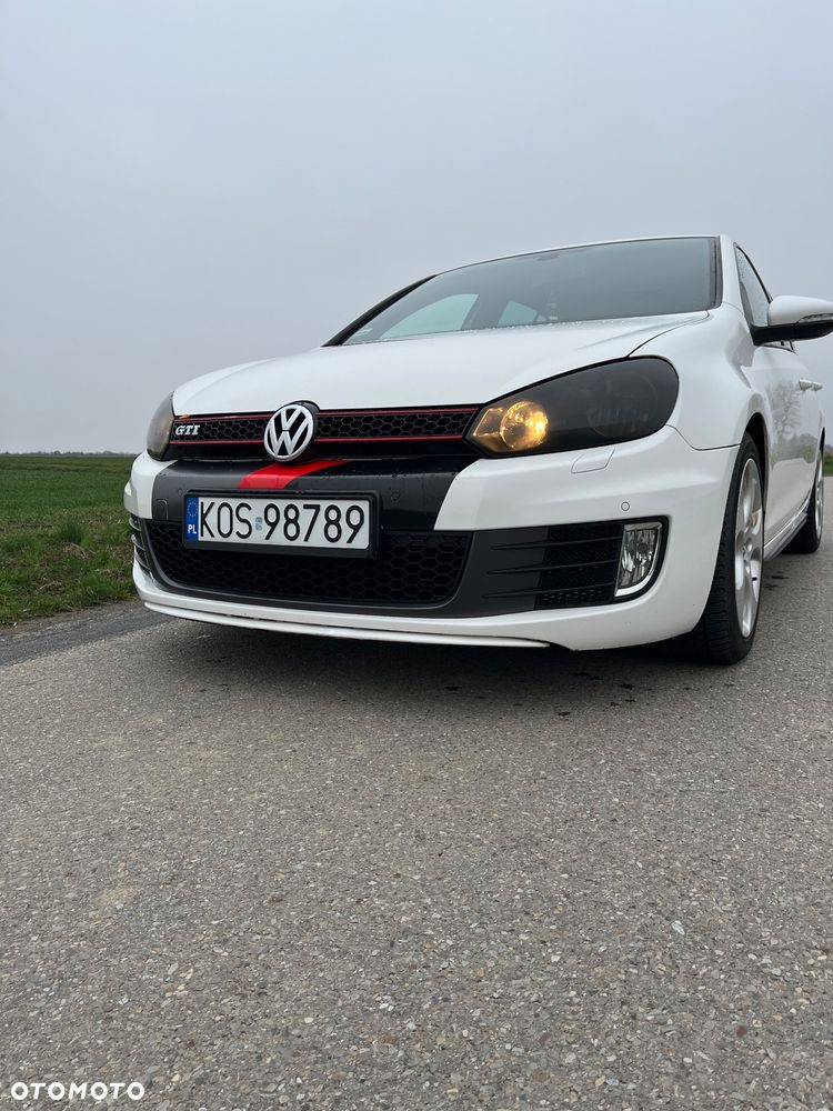 Volkswagen Golf 2.0 TSI GTI - 3