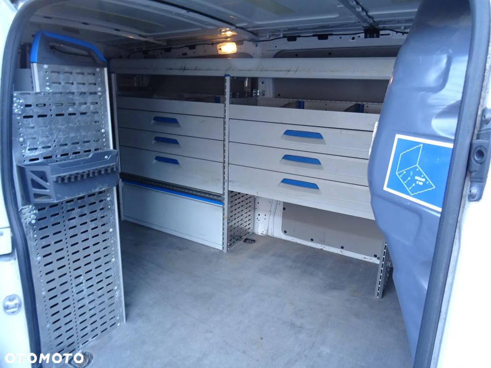 Mercedes-Benz Vito - 20