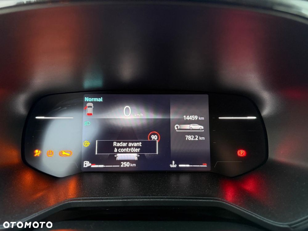 Renault Clio 1.0 TCe Equilibre - 11