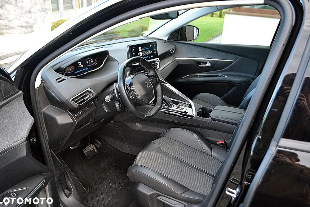 Peugeot 3008 BlueHDi 130 Stop & Start EAT8 Allure - 13