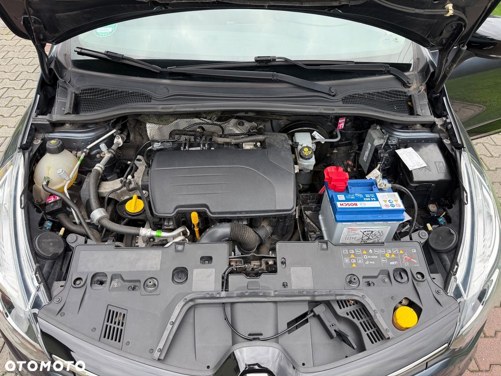 Renault Clio 1.2 16V 75 Limited - 11