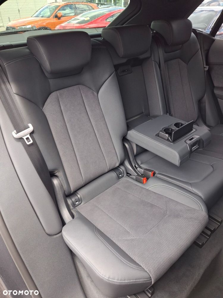 Audi SQ8 - 19