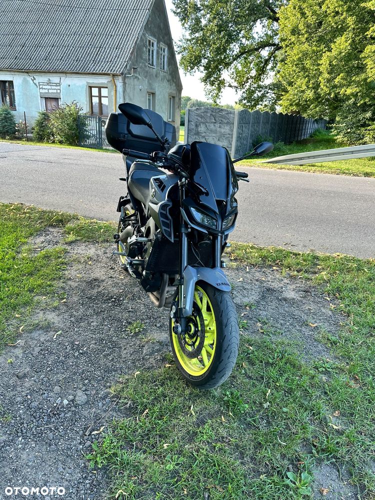 Yamaha MT - 7