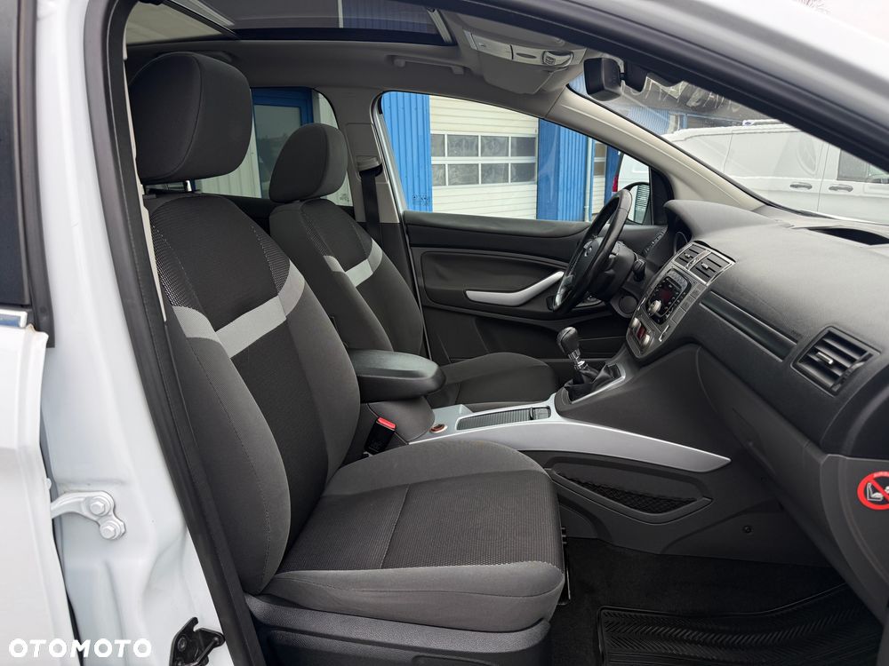 Ford Kuga 2.0 TDCi 2x4 SYNC - 23