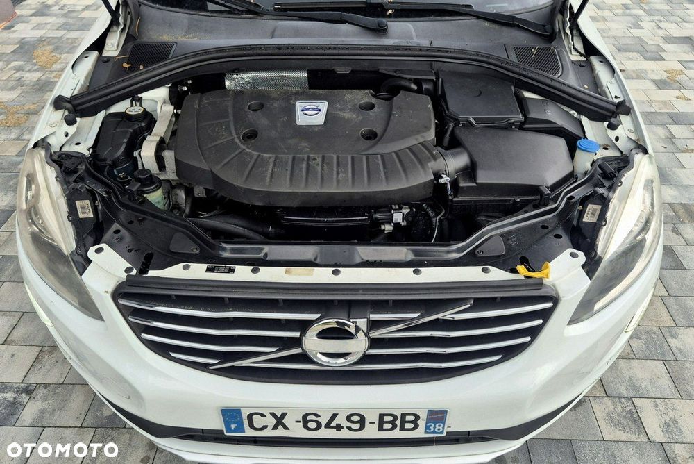 Volvo XC 60 D3 Momentum - 18