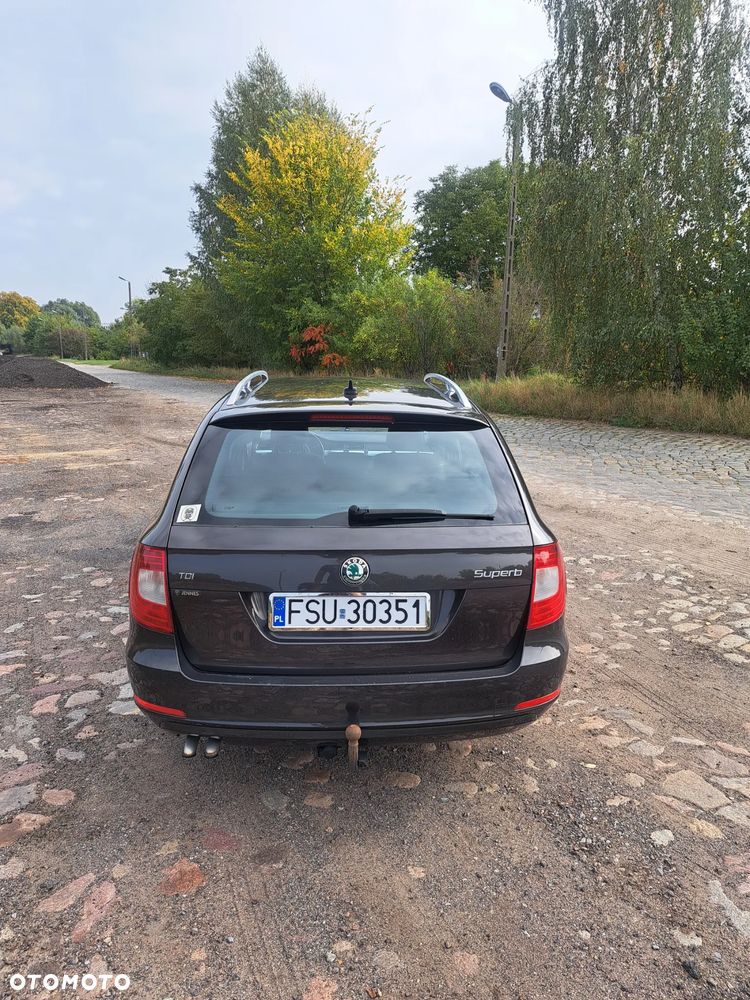 Skoda Superb 1.9 TDI Ambition - 4