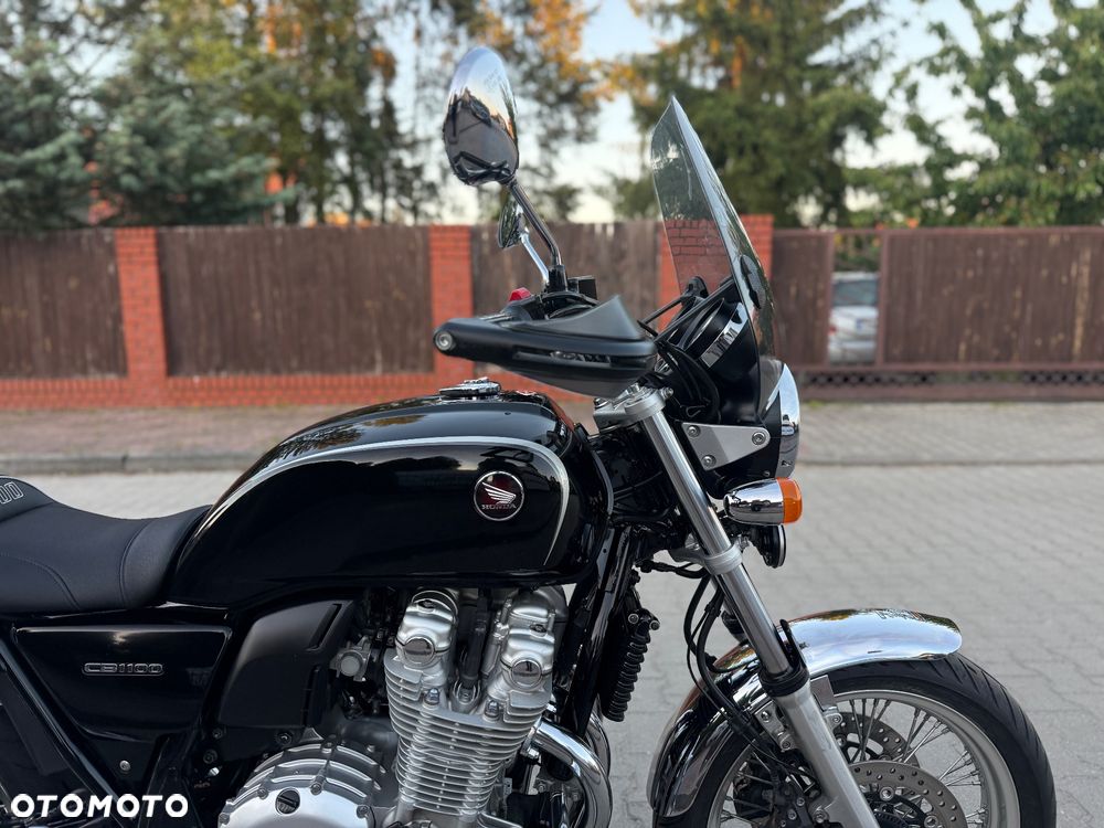 Honda CB - 8