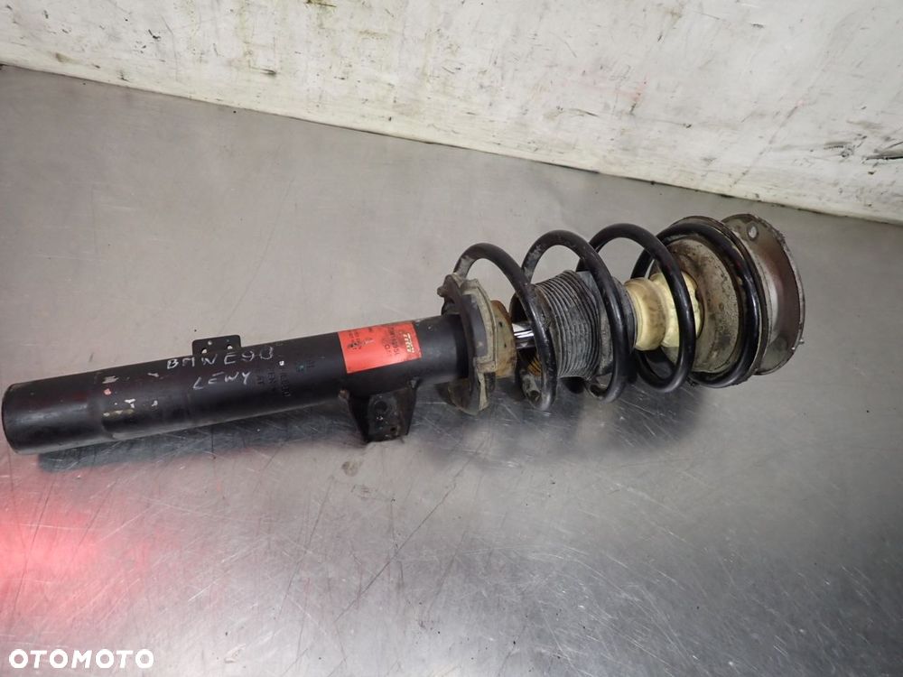 MCPERSON LEWY PRZEDNI BMW E90 325I 2.5 - 1