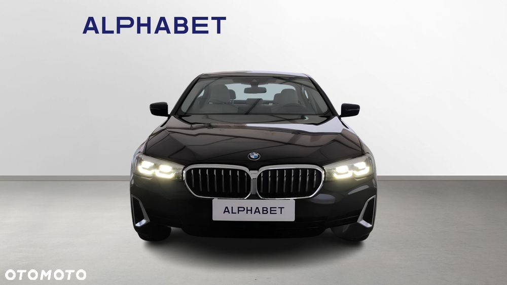 BMW Seria 5 520i Luxury Line - 8