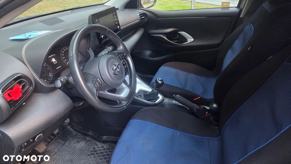Toyota Yaris 1.5 Comfort - 6