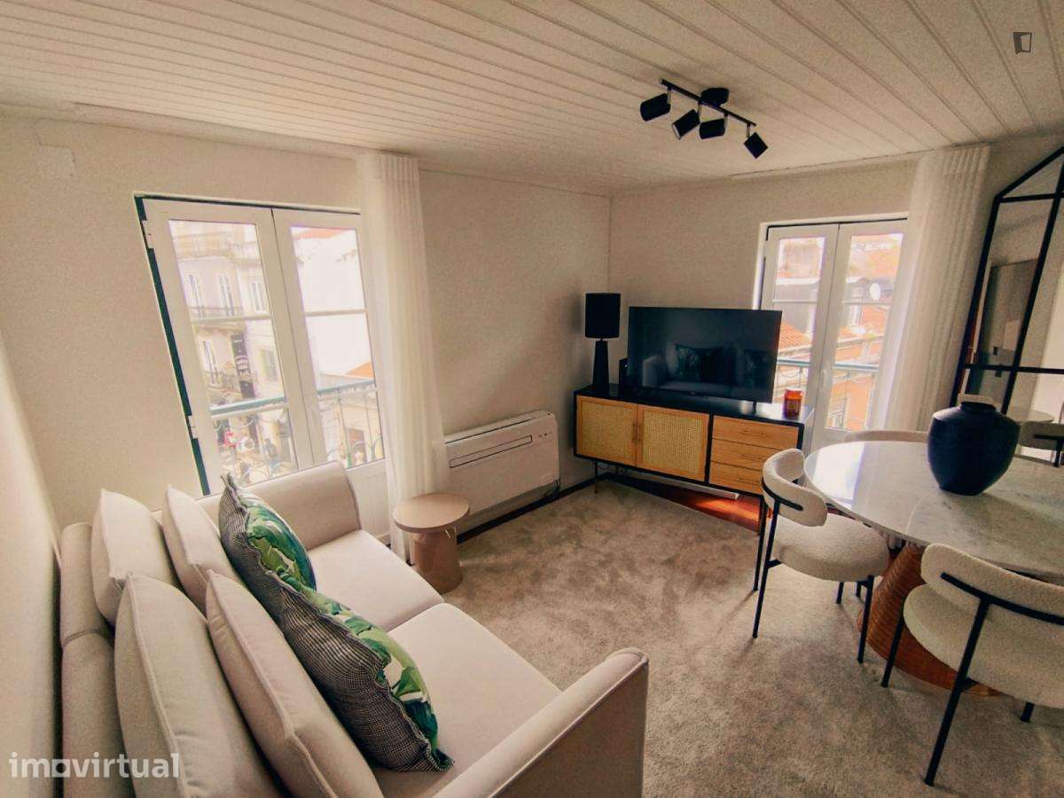 Apartamento com 1 quartos - localizado em Castelo Lisbon - Grande imagem: 3/23