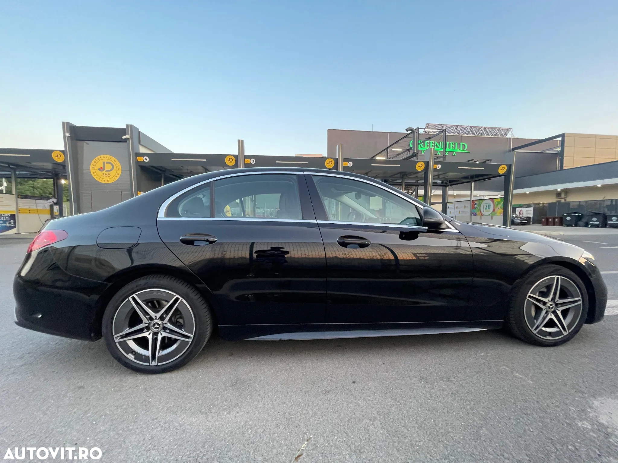 Mercedes-Benz C 180 MHEV - 8
