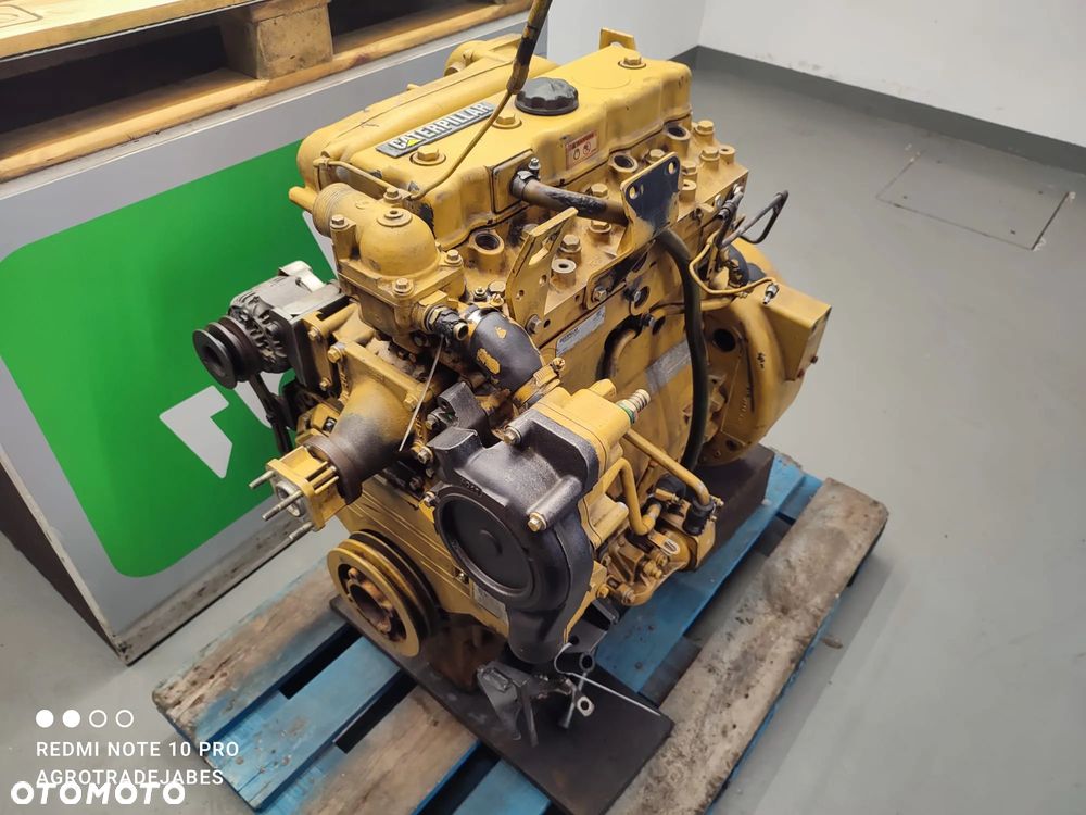 Silnik Caterpillar 3054 DIT - 9