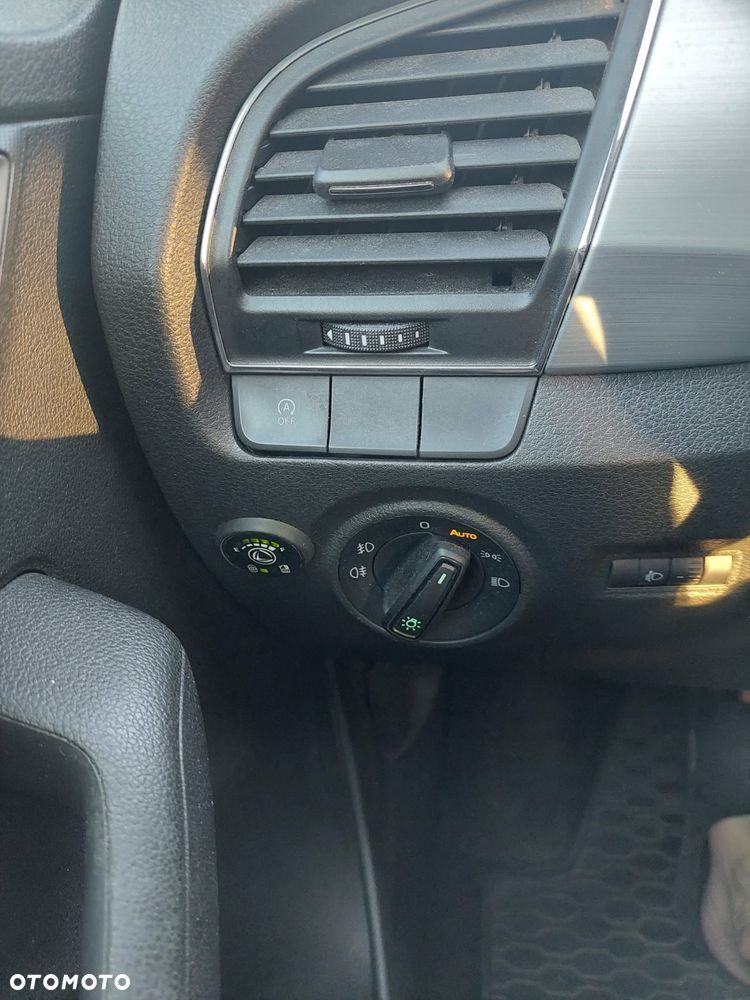 Skoda Fabia 1.0 Ambition - 6