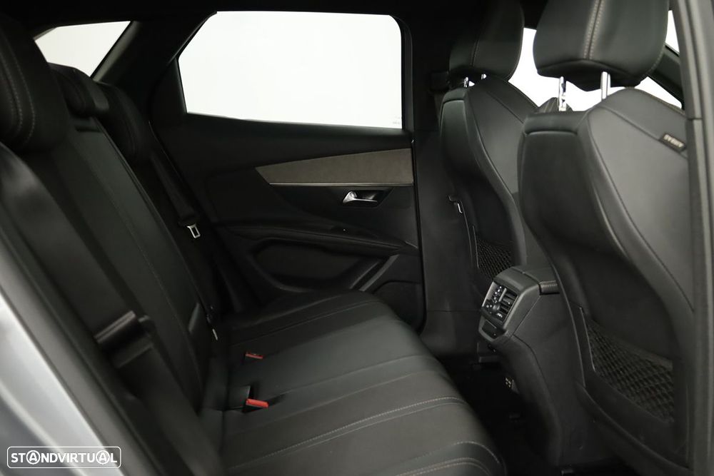 Peugeot 3008 1.2 Hybrid GT e-DCS6 - 23