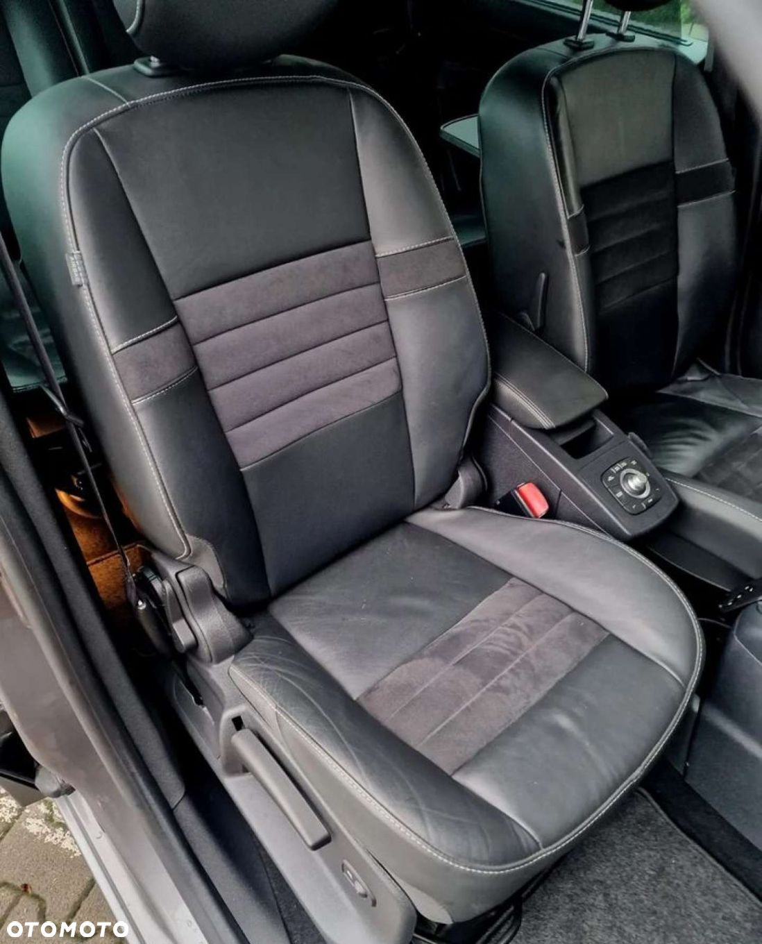 Renault Grand Scenic - 4
