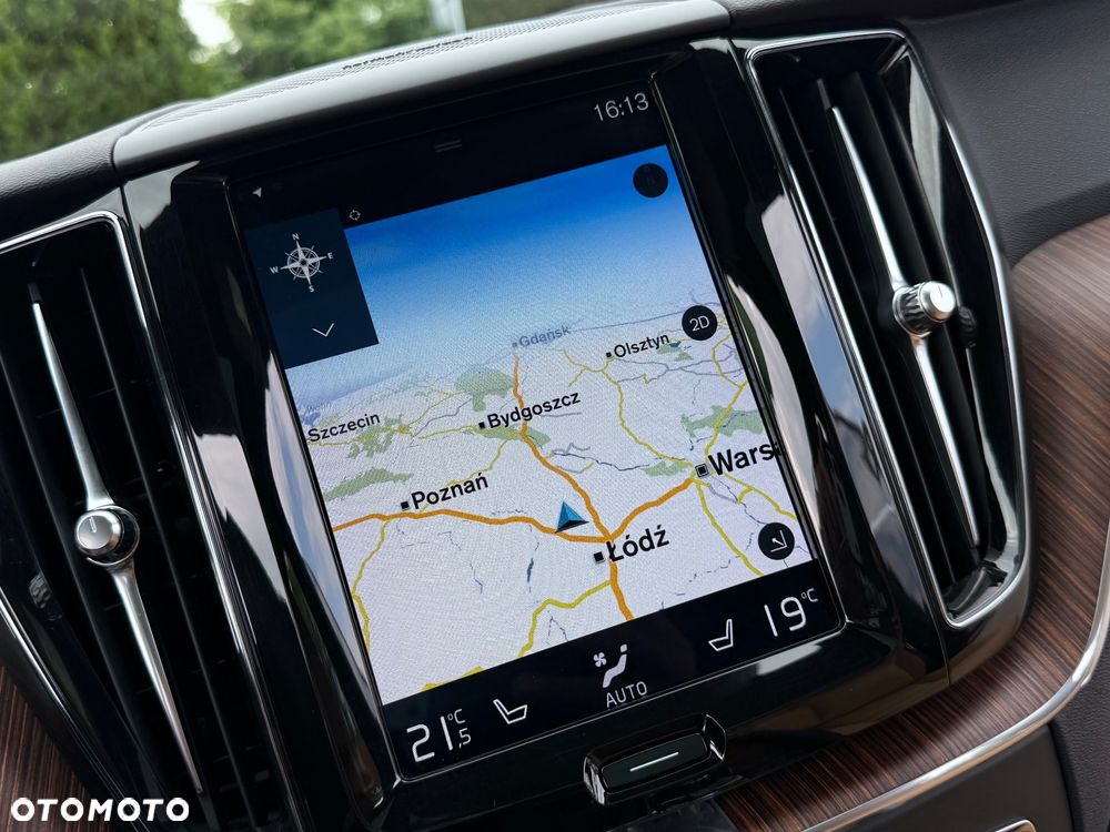 Volvo XC 60 D4 Momentum Pro - 30