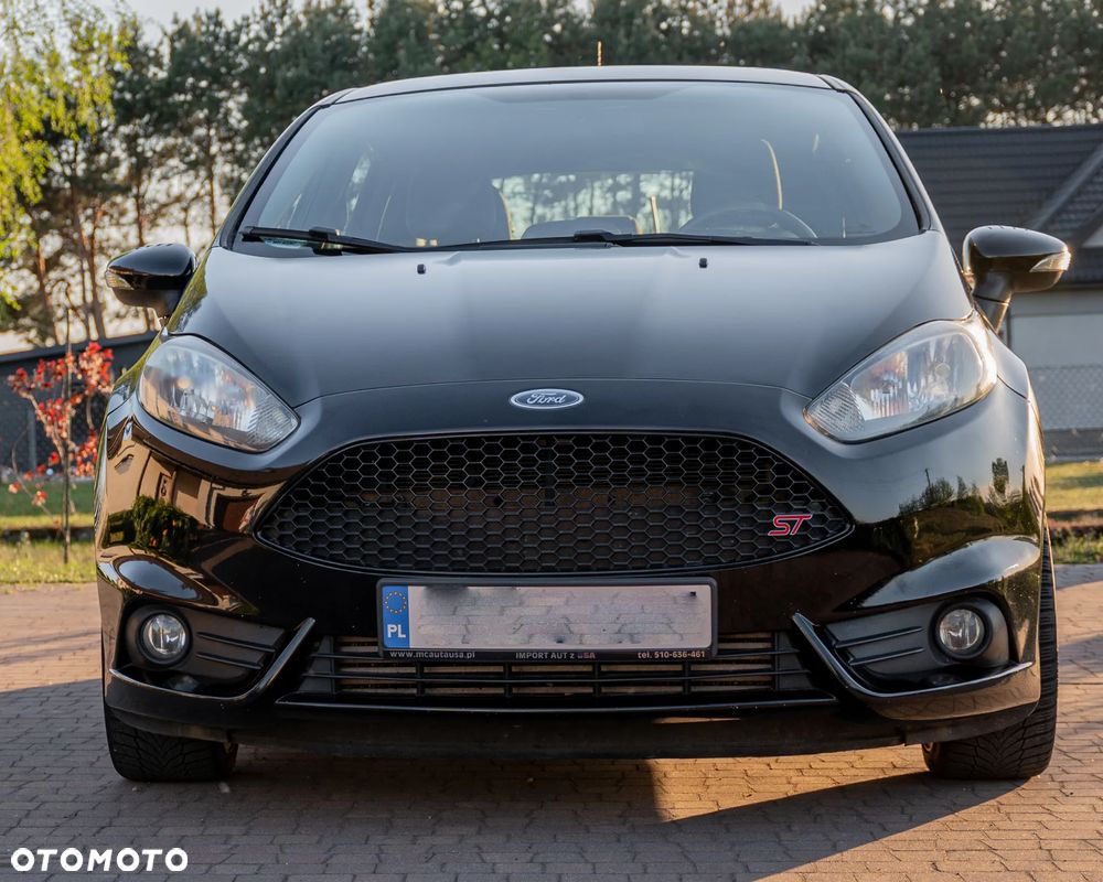 Ford Fiesta 1.6 EcoBoost ST - 9