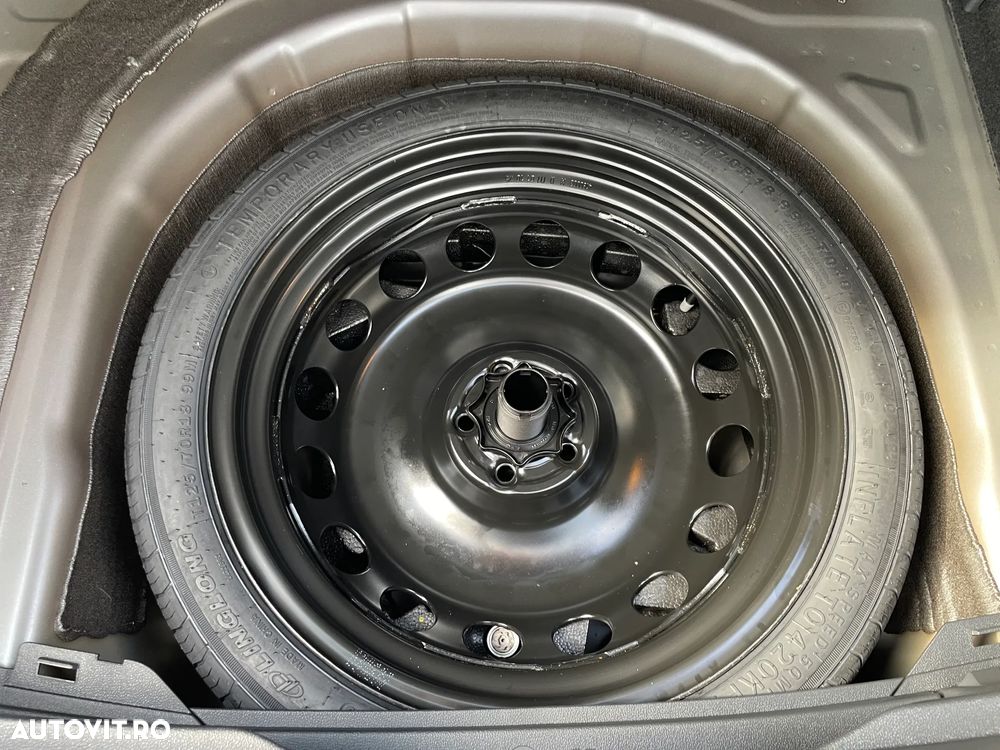 Volkswagen Taigo - 30