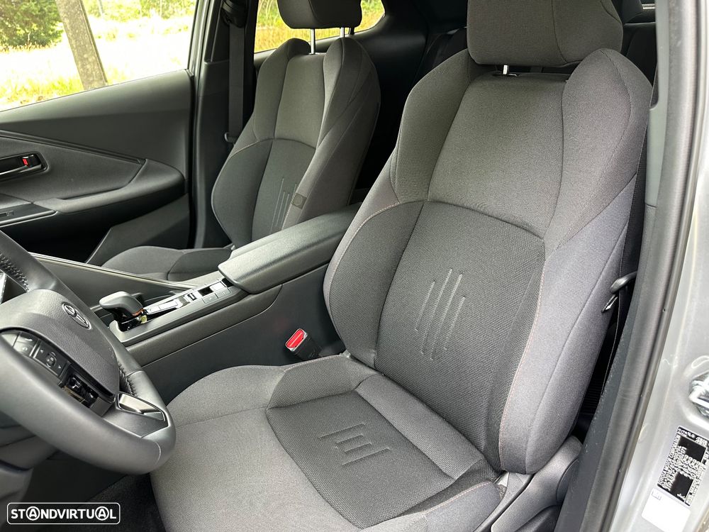 Toyota C-HR 2.0 Hybrid Exclusive - 26