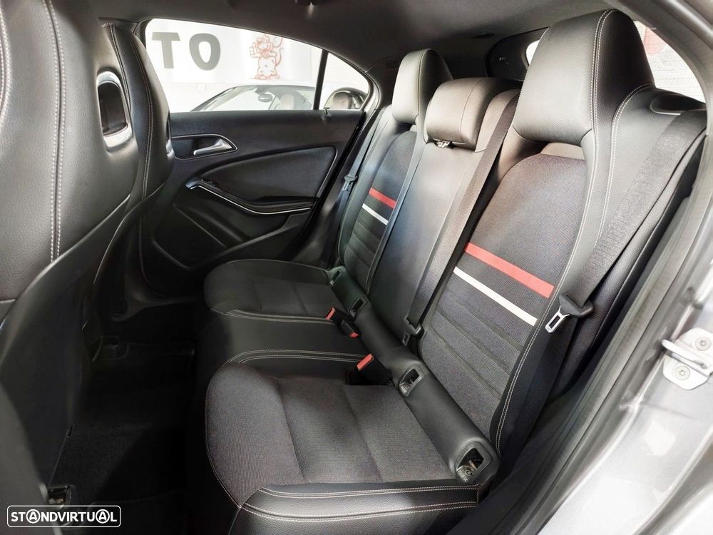 Mercedes-Benz A 180 CDi BE Urban - 11