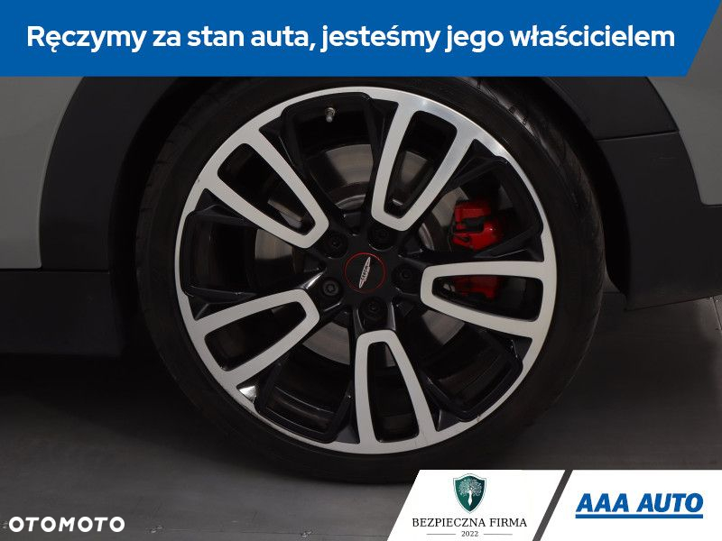 MINI Clubman - 16