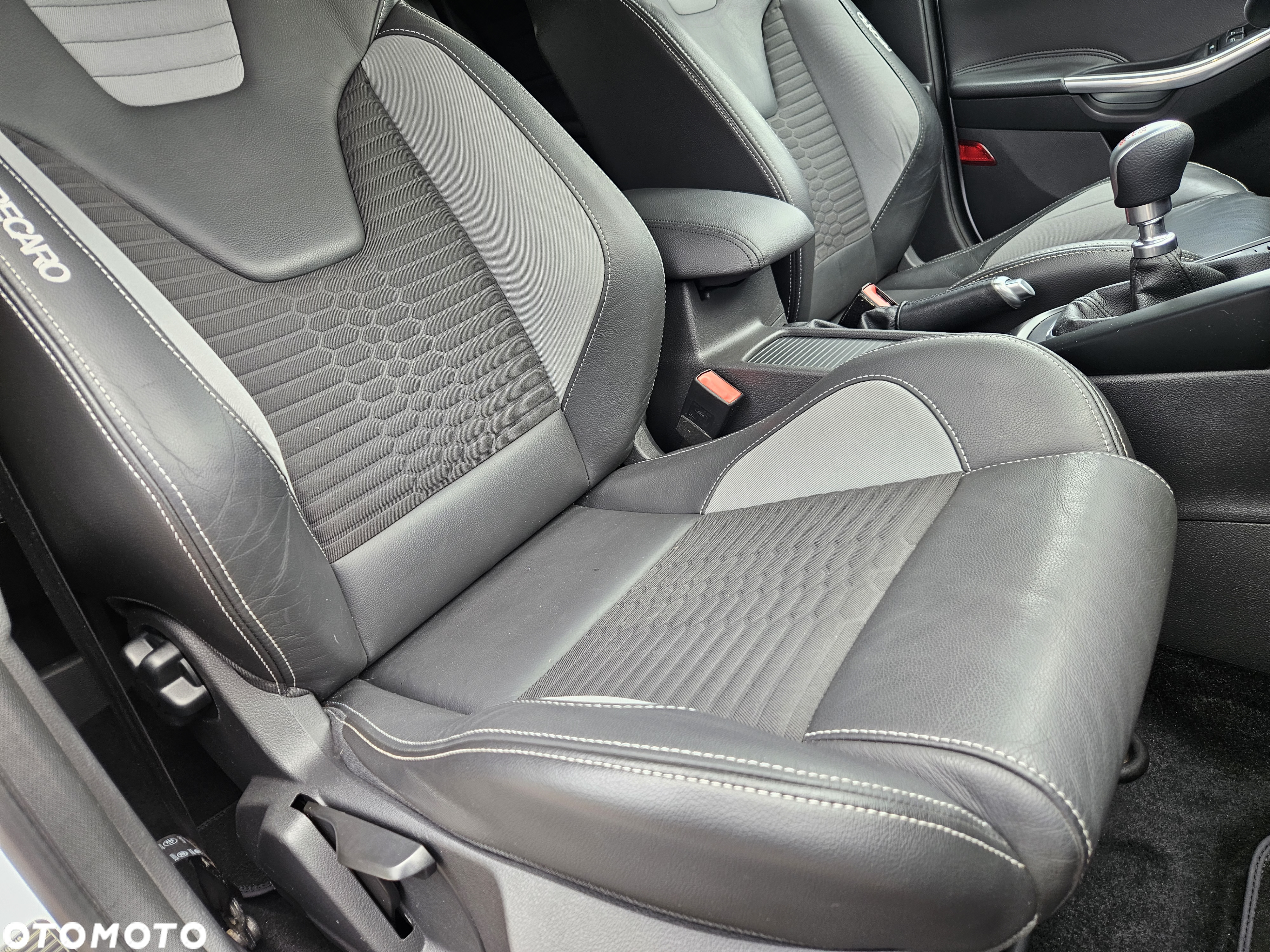 Ford Focus 2.0 TDCi ST - 20