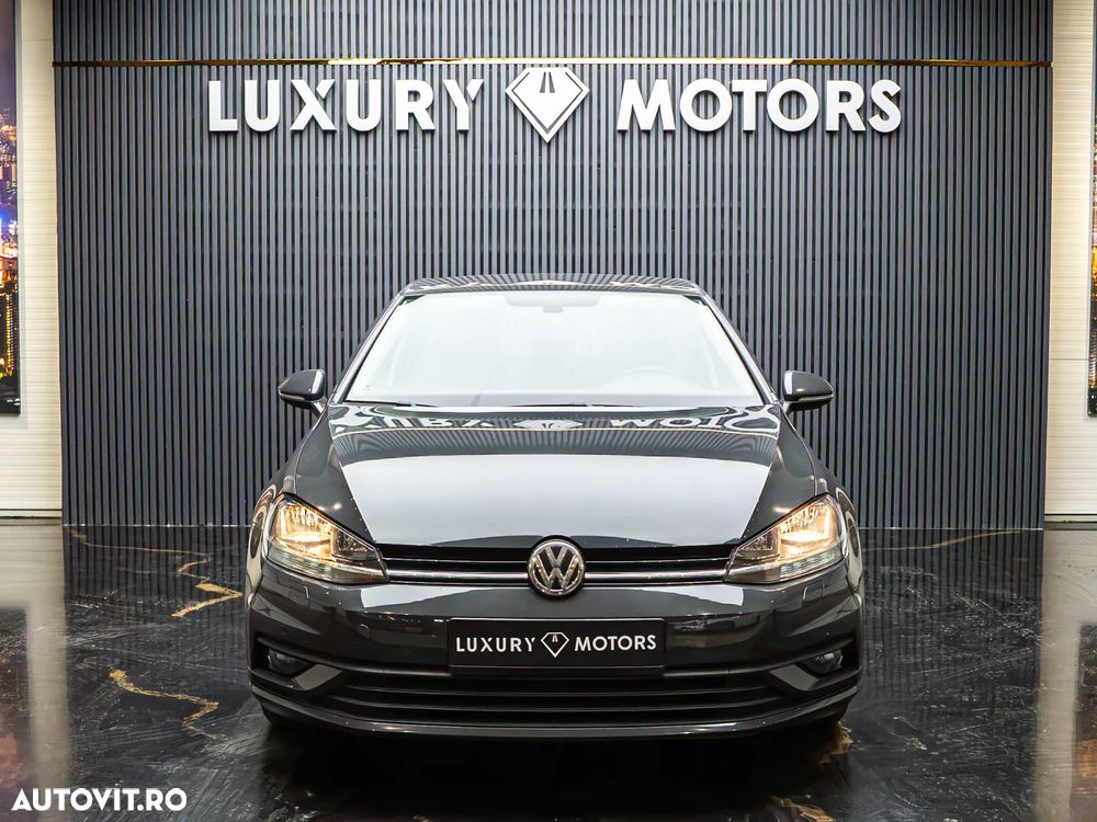 Volkswagen Golf 1.6 TDI Comfortline - 10