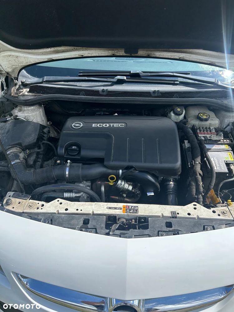 Opel Astra 1.7 CDTI Essentia - 8