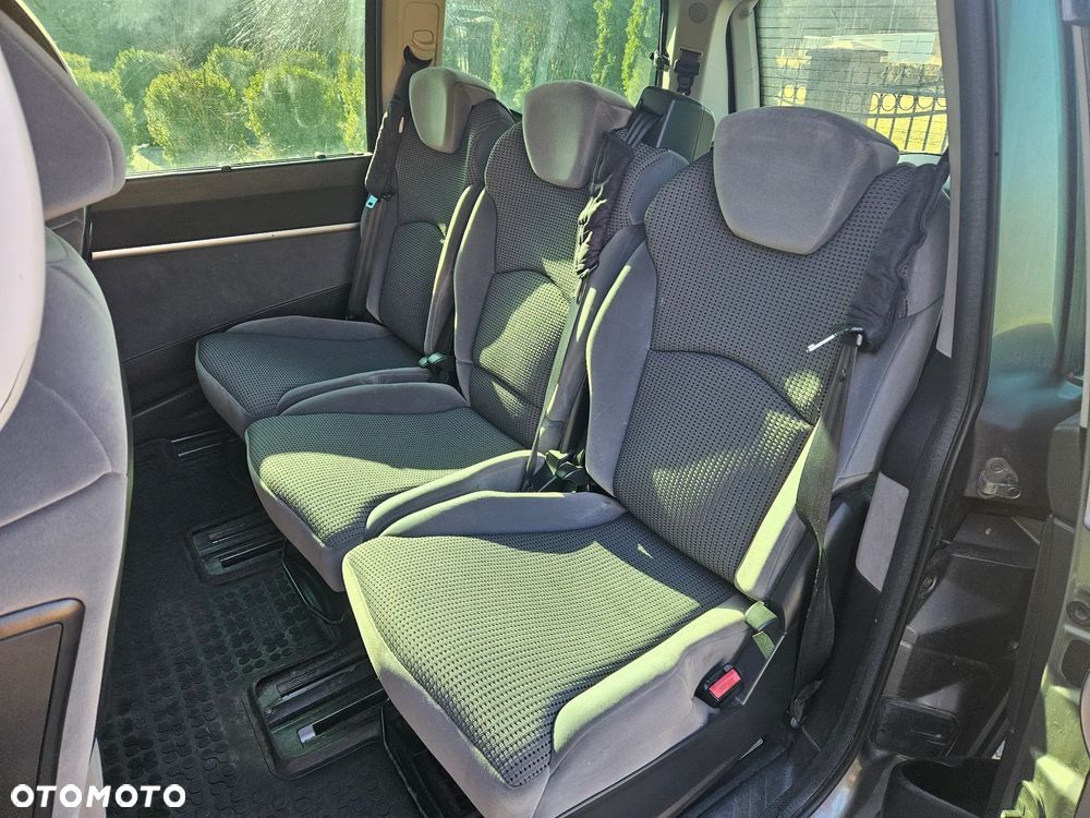 Peugeot 807 2.0 HDi Premium - 9