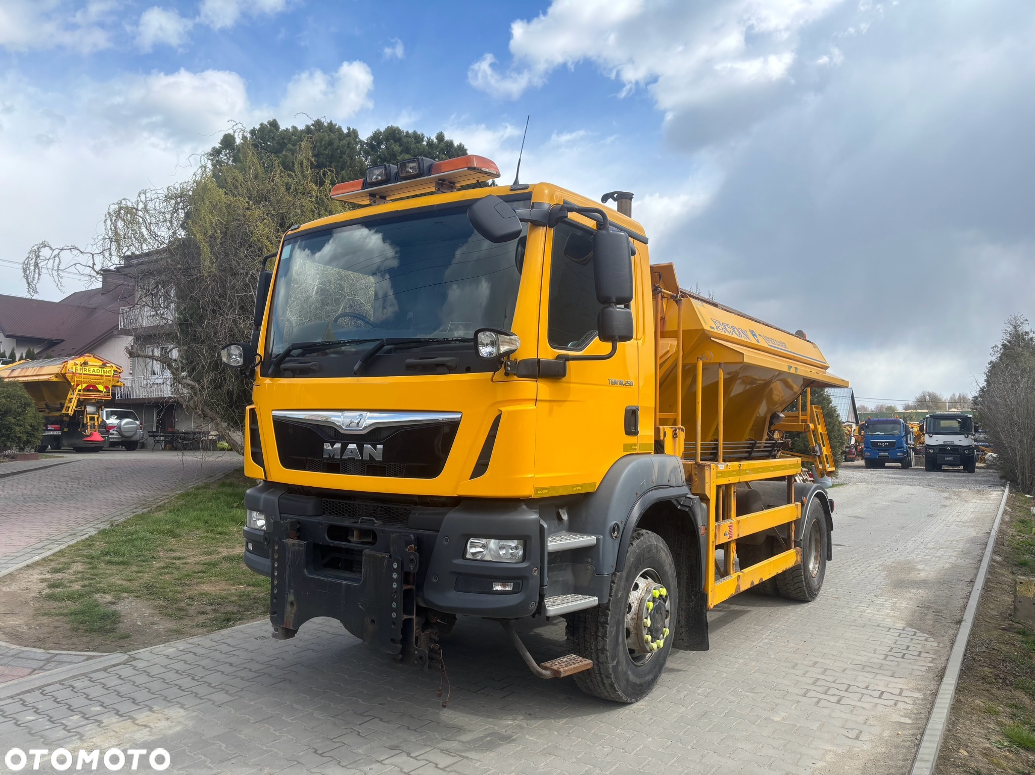 MAN TGM 18.250 4X4BB Piaskarka solarka econ pług schmidt - 3