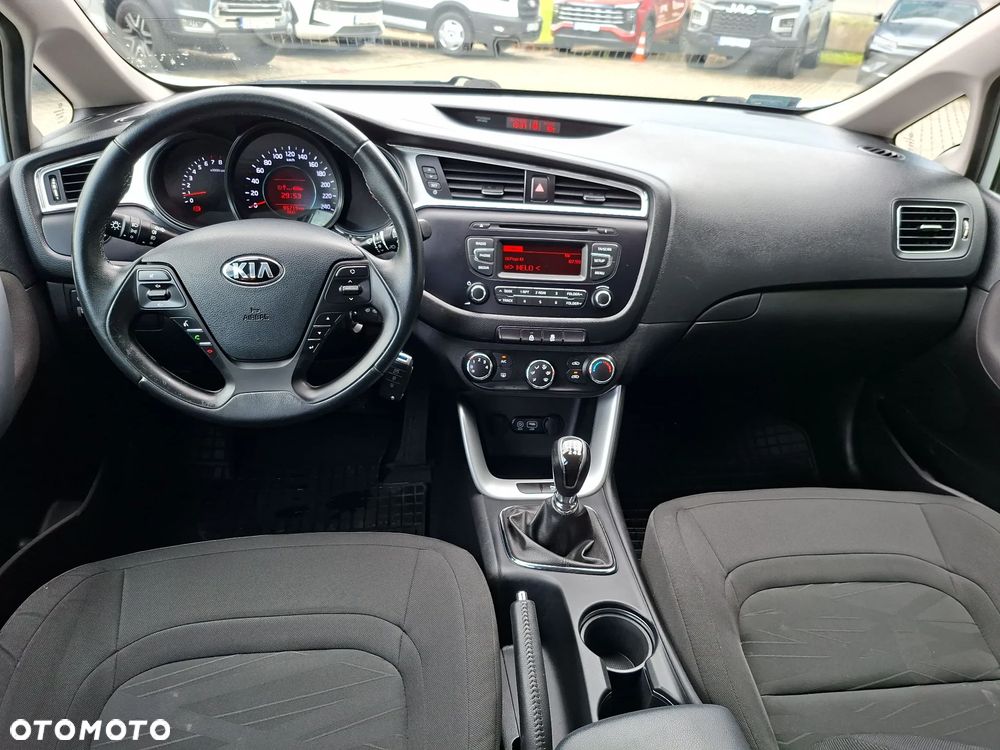 Kia Ceed 1.4 S - 23