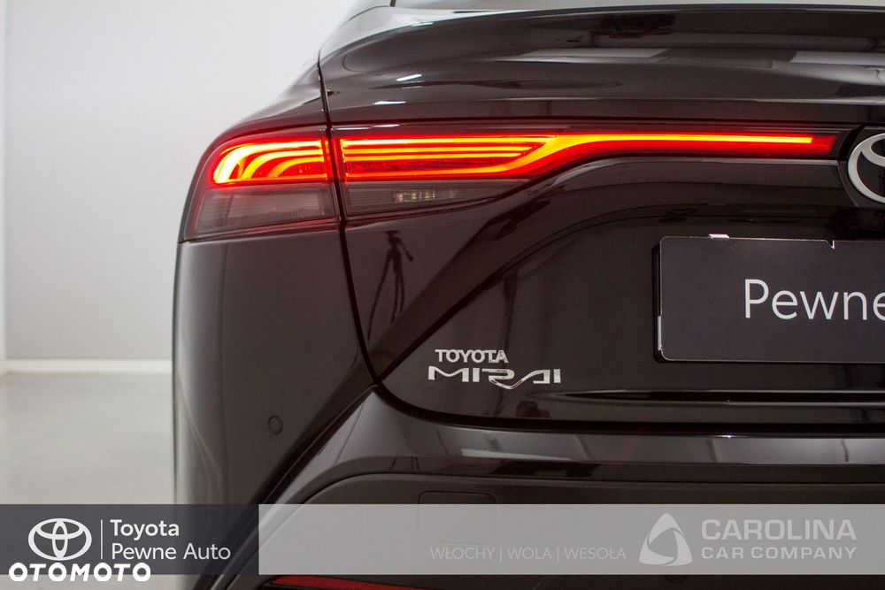 Toyota Mirai - 16