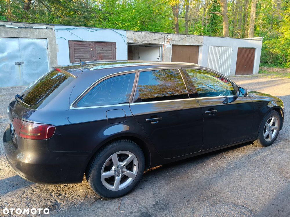 Audi A4 Avant 2.0 TDI Multitronic - 6