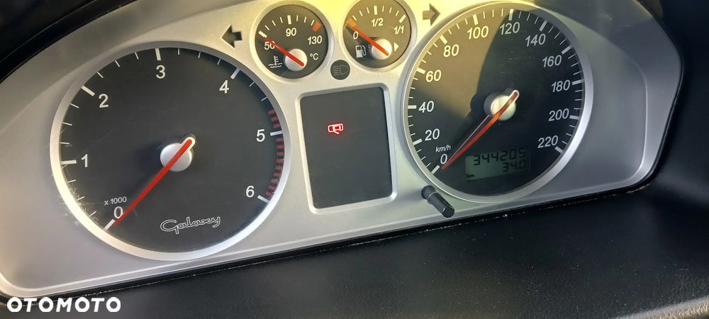 Ford Galaxy 1.9 TDI Ambiente - 7