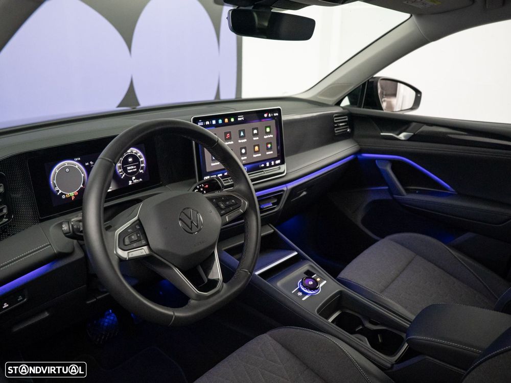 VW Tiguan 2.0 TDI Urban DSG - 14