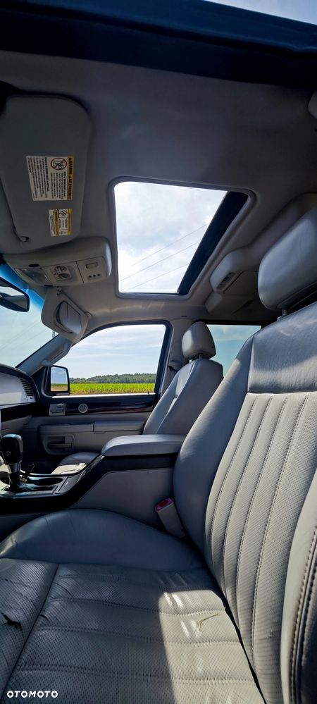 Lincoln Aviator - 5
