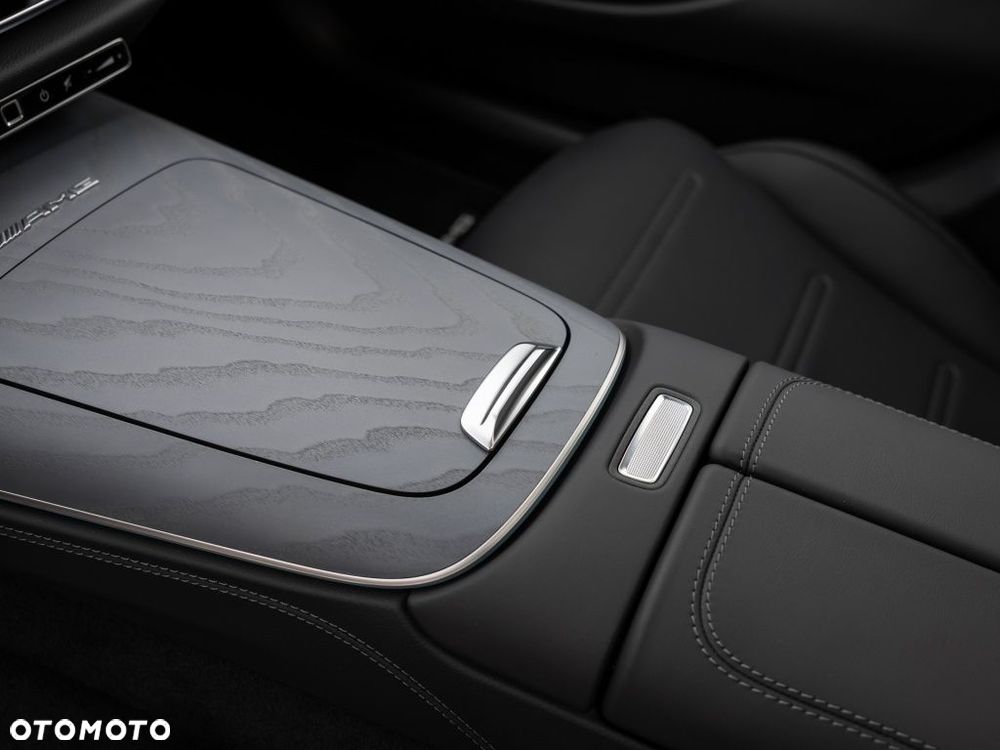 Mercedes-Benz Klasa E AMG 53 4Matic+ AMG SPEEDSHIFT TCT 9G - 14