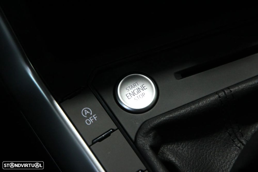 VW Taigo 1.0 TSI Urban - 17