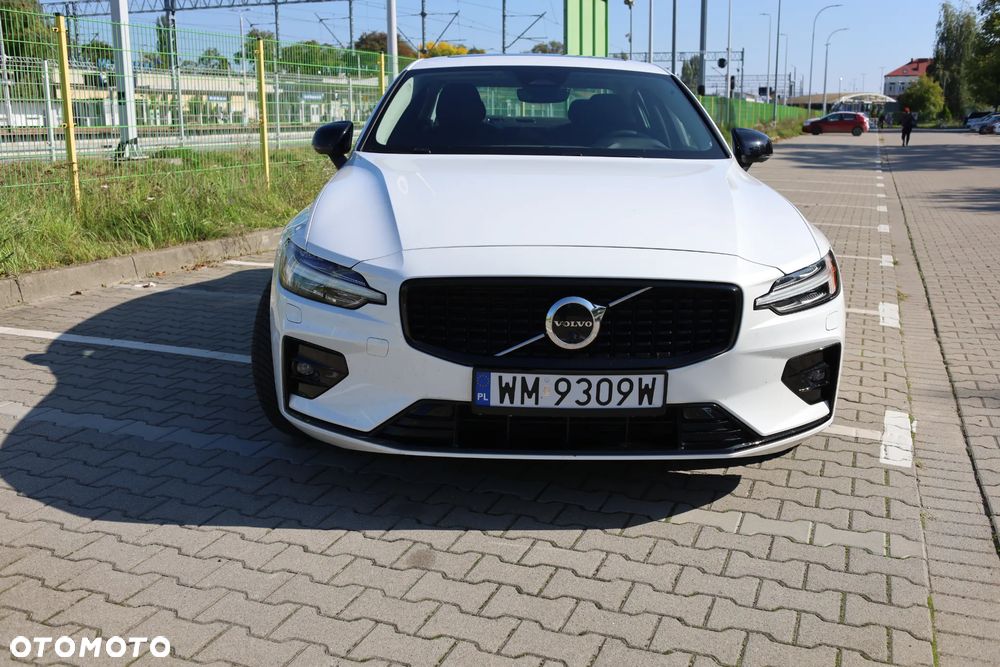 Volvo S60 B5 B AWD Plus Dark - 13