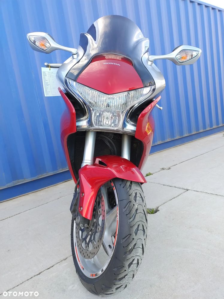 Honda VFR - 5