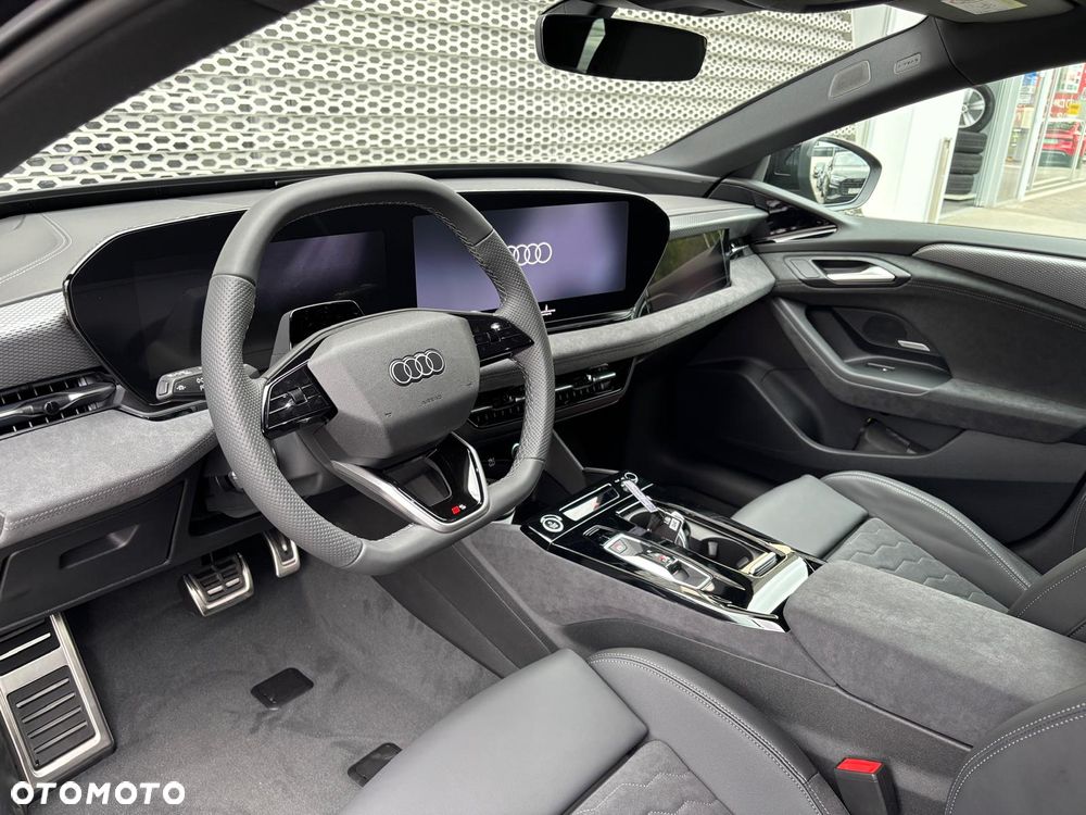 Audi A6 Avant e-tron 83kWh - 13