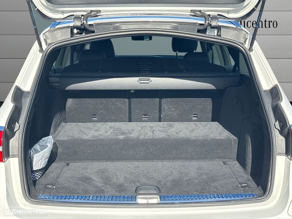 Mercedes-Benz E 300 - 20