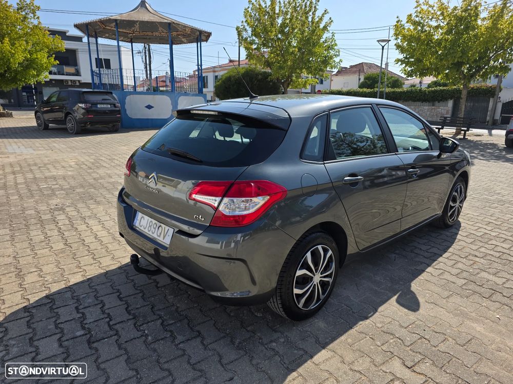 Citroën C4 VTi 95 Attraction - 27