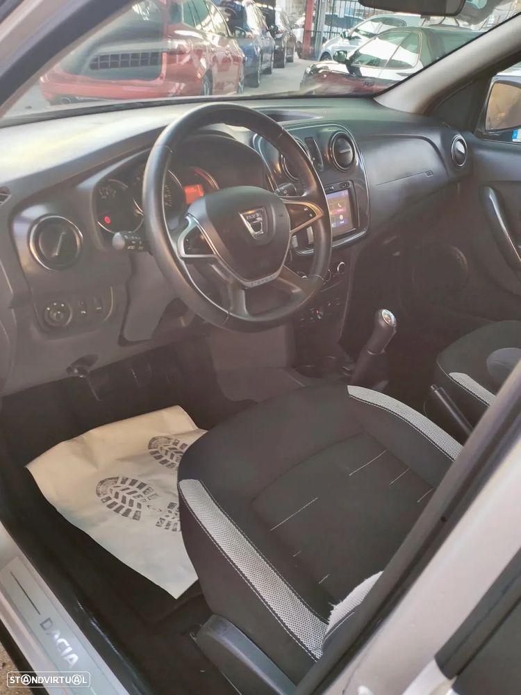 Dacia Logan MCV 0.9 TCe Stepway - 17