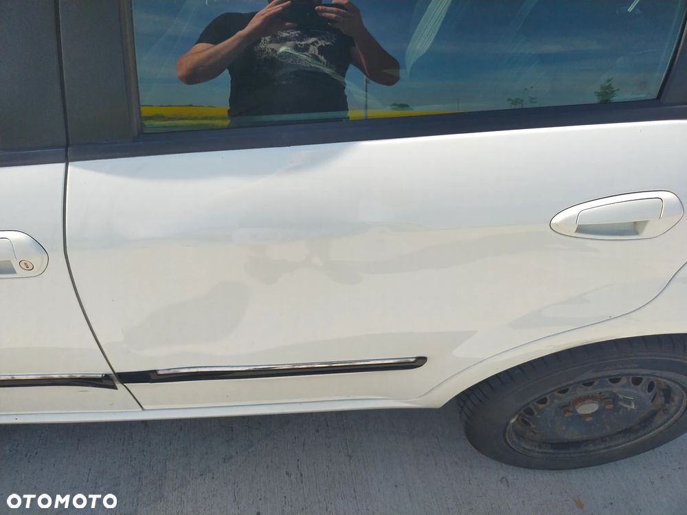 Fiat Punto - 4