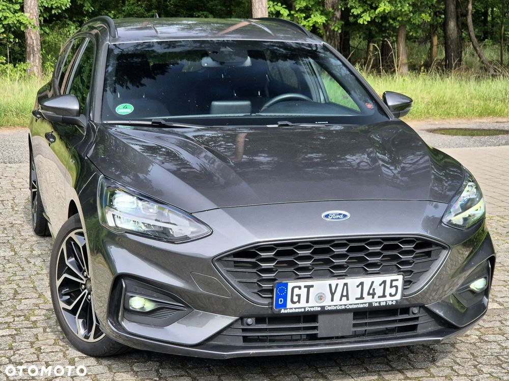 Ford Focus 2.0 EcoBlue STart-Stopp-System ST-LINE X - 16