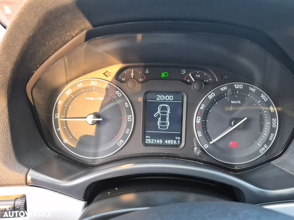 Skoda Octavia 2.0 TDI Ambiente 4x4 - 8