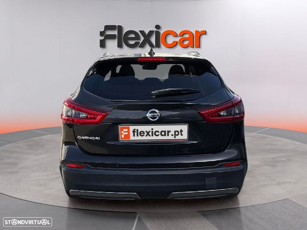 Nissan Qashqai 1.5 dCi N-Connecta 18 - 6