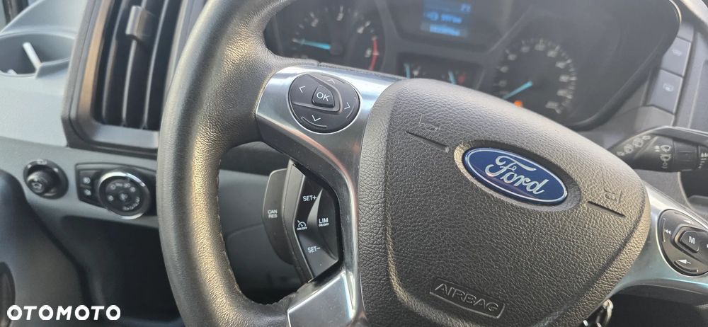 Ford Transit - 15